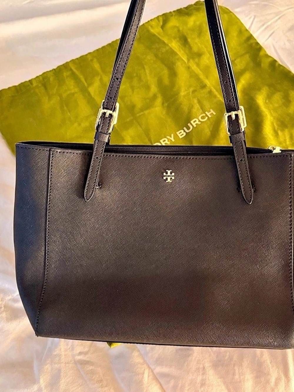 Tory Burch black Emerson in leather